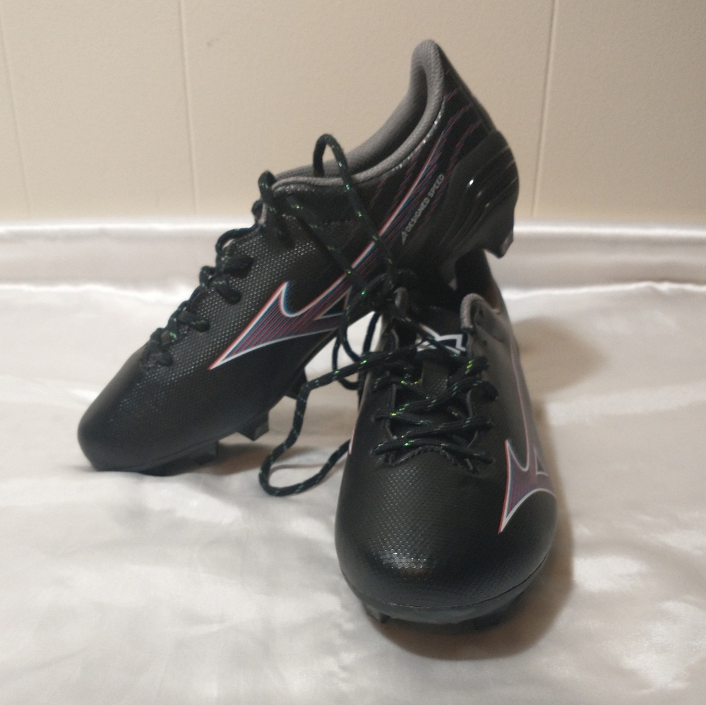 NWOB Mizuno Alpha Select FG (VDM 1122P1GB236501) Soccer Cleats - Size 4.5